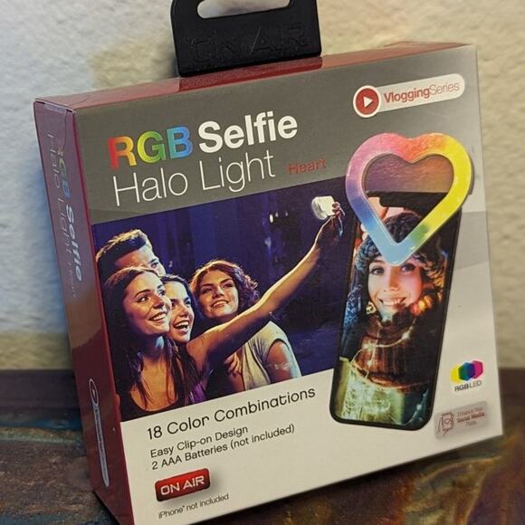 Selfie Halo Light RGB 18 color combinations heart clip-on New Sealed - Picture 2 of 5